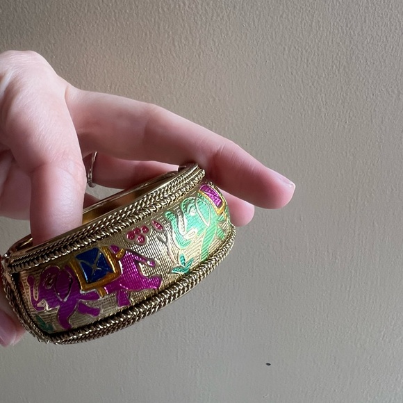 Elegant Gold and Multicolor Elephant Hinge Bangle - Picture 2 of 8